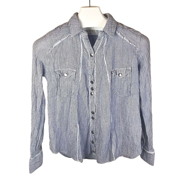 Free People Tops - Free People Women's Striped Snap Close Blouse Denim Blue‎ Long Sleeve Size Small
